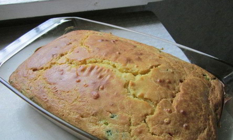 Рецепт заливной пирог с зеленым луком и яйцом