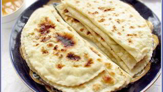 Кутабы с пикантной творожной начинкой