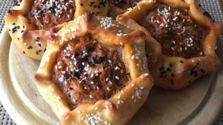 Открытые пирожки с капустой