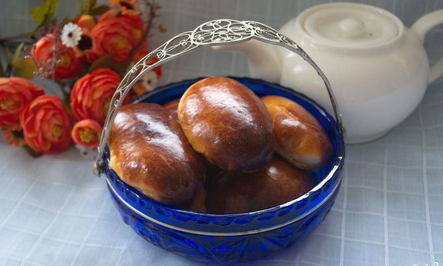 Рецепт печеные пирожки из дрожжевого теста