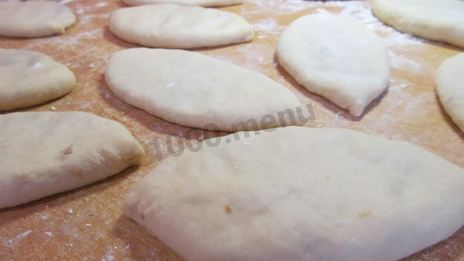 пирожки на кефире и дрожжах