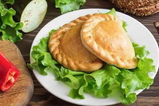 Пирожки с баклажаном и перцем