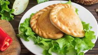Пирожки с баклажаном и перцем
