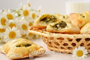 Пирожки с черемшой и яйцом