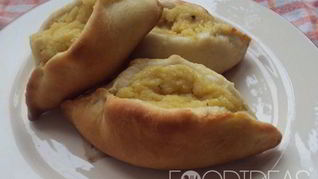 Пирожки с горохом в духовке