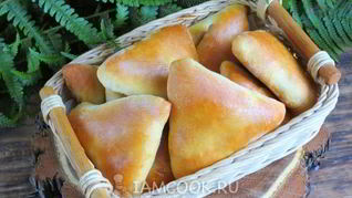 Пирожки с капустой и грибами