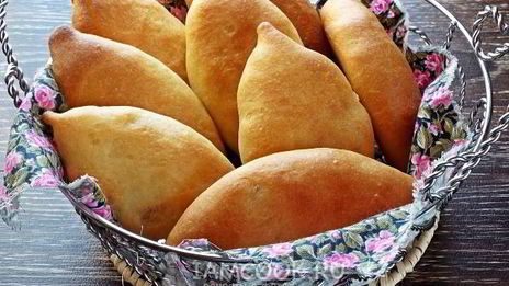 пирожки с капустой и яйцом