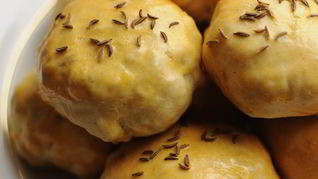 Пирожки с картошкой и беконом