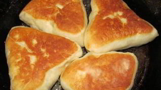 Пирожки с печенью и рисом