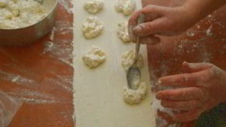 пирожки с сыром и медом