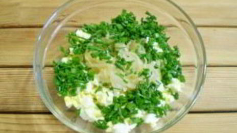 пирожки с яйцом и зеленью