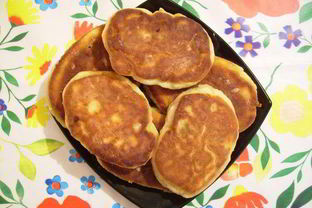 Жареные пирожки из творожного теста