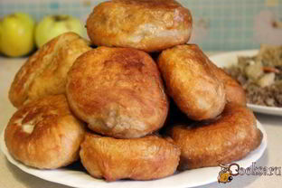 Жареные пирожки с капустой