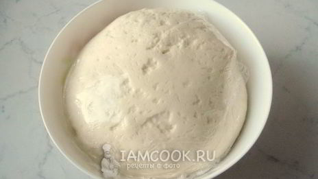 жареные пирожки с куриной печенью и картофелем