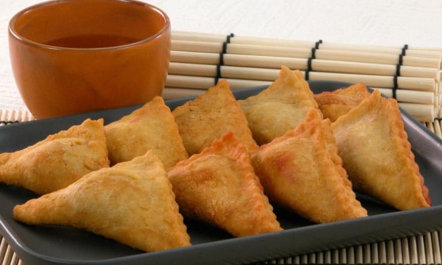 Рецепт жареные пирожки с вишней