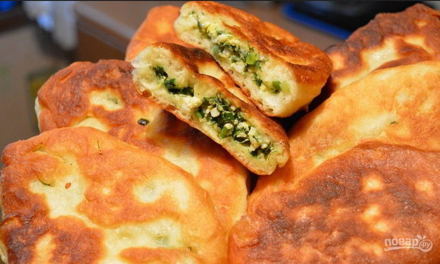 Рецепт жареные пирожки с яйцом, луком и зеленью