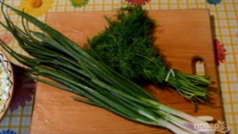 жареные пирожки с яйцом, луком и зеленью