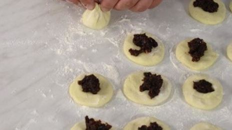 финиковые пирожные