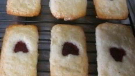 французские миндальные пирожные финансье