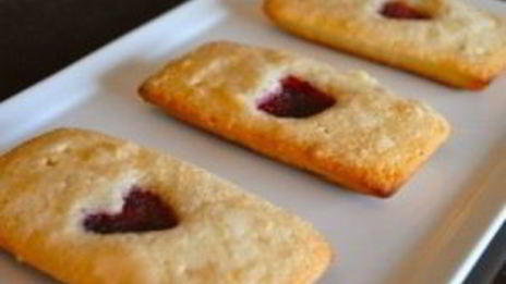 французские миндальные пирожные финансье