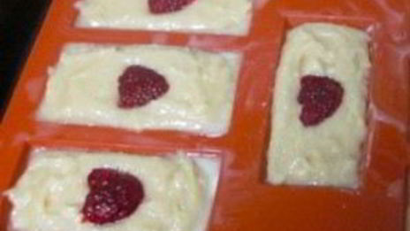 французские миндальные пирожные финансье