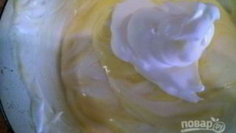 лимонное пирожное с белковым кремом