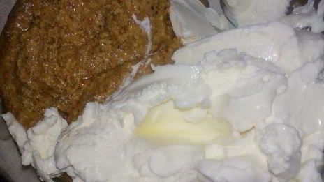 миндальные пирожные с творожно-марципановой прослойкой