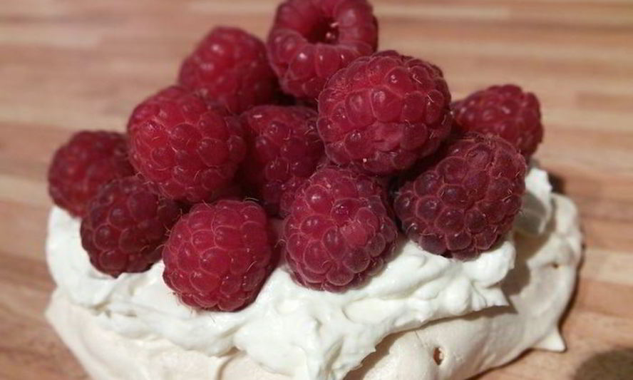 Рецепт пирожное павлова со свежими ягодами