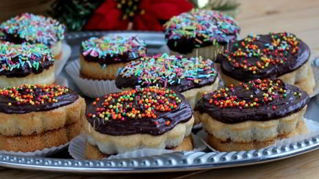 пирожные буше , праздничные