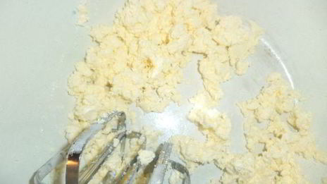 разноцветное пирожное