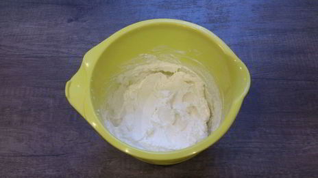 творожно-ягодные пирожные