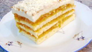 Яблочно-пудинговое пирожное пляцок