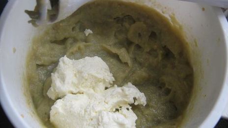 заварные пирожные с кремом из баклажан