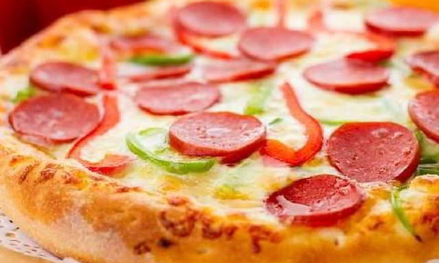 Рецепт пикантная пицца с чоризо