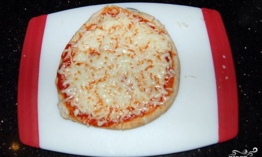 Рецепт пицца-минутка в микроволновке