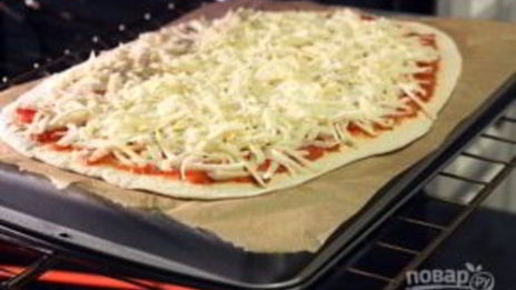 пицца на противне