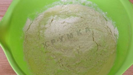 пицца на сковороде за 5 минут с сыром и колбасой