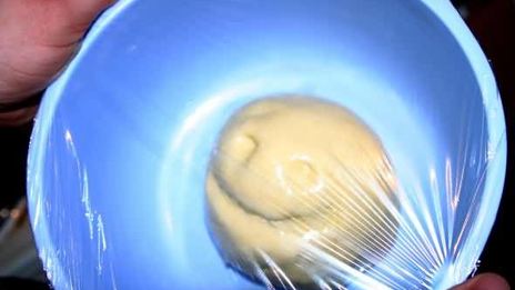 пицца на тонкой основе