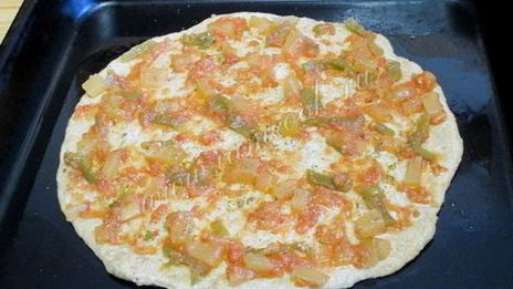 пицца с бужениной и лечо