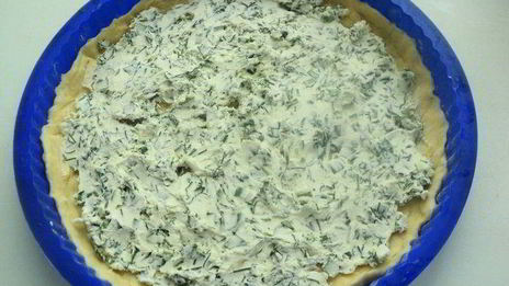 пицца с семгой и сливочным сыром