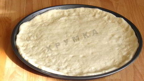 пицца с сосисками и сыром