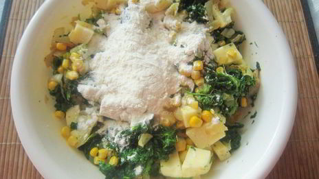 пицца с сыром и шпинатом