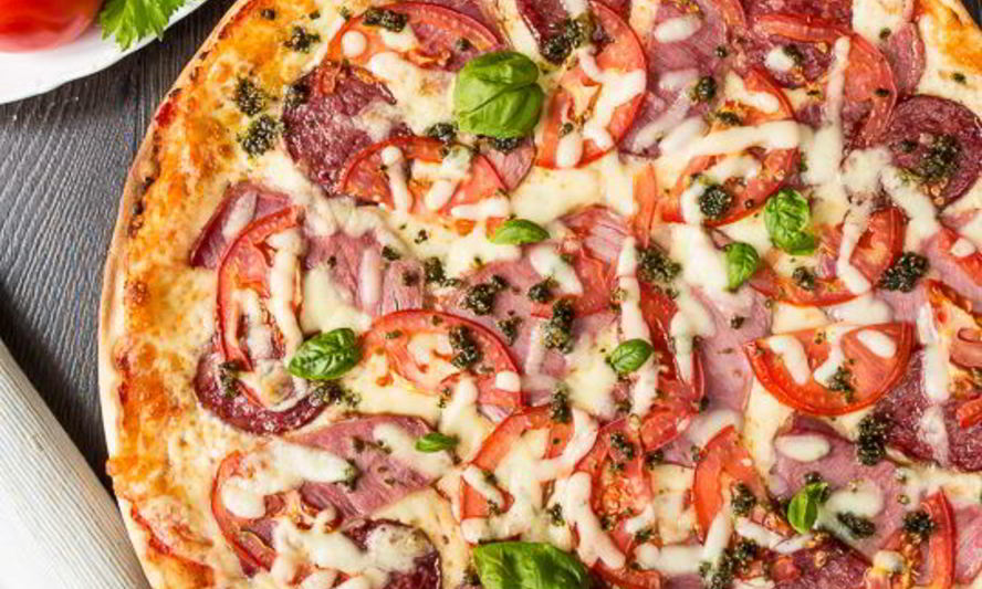 Рецепт пицца с томатами и ветчиной