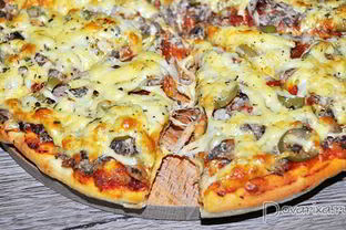 Пицца с тунцом