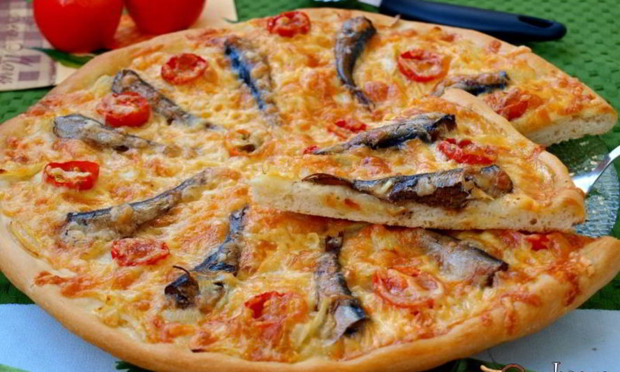 Рецепт пицца со шпротами и помидорами черри