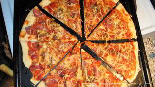 Пицца Солнечная с морковью и картофелем