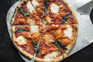 Вкусная пицца из кабачков