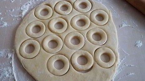 бездрожжевые пончики