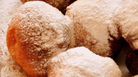 голландские пончики шариками