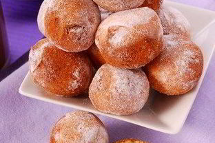 Круглые творожные пончики